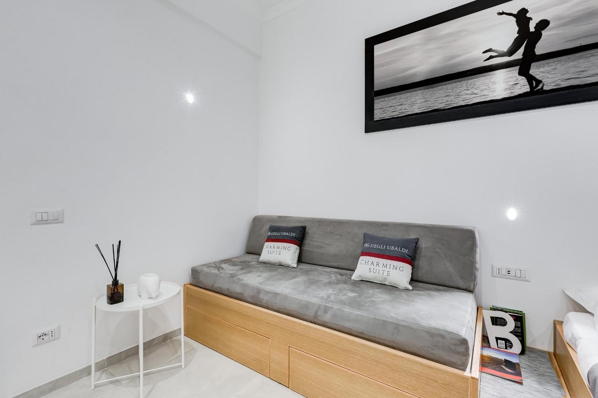 96 Degli Ubaldi Charming Suite Рим Екстериор снимка
