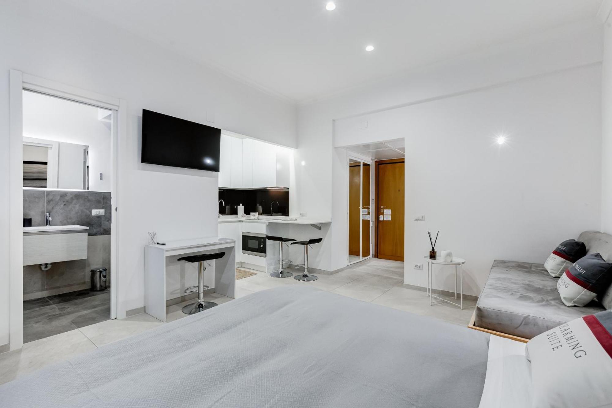 96 Degli Ubaldi Charming Suite Рим Екстериор снимка