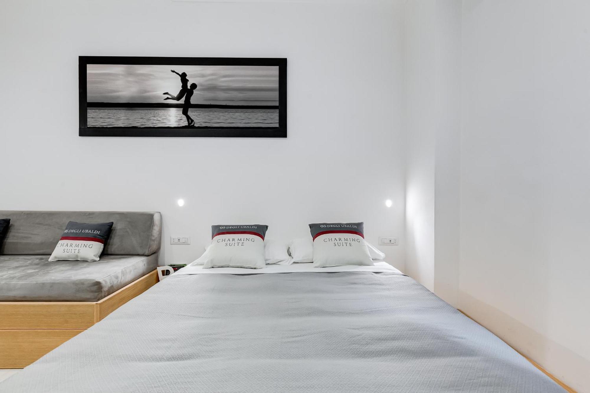 96 Degli Ubaldi Charming Suite Рим Екстериор снимка
